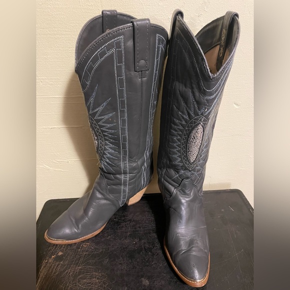 Vintage leather heeled acme western boots - Picture 2 of 8